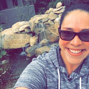 Meet your Posher, Keely